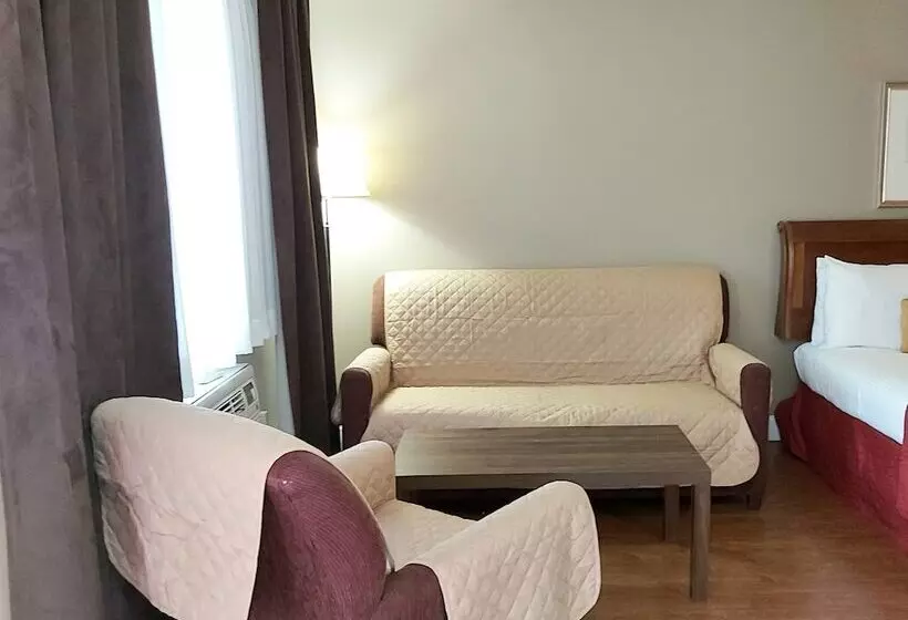 ２ダブルベッドのスタンダードルーム, Seely's Motel