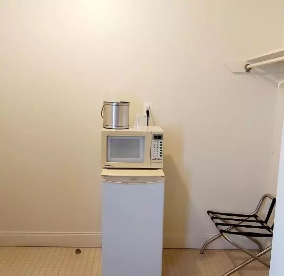 スタンダードルーム, Seely's Motel