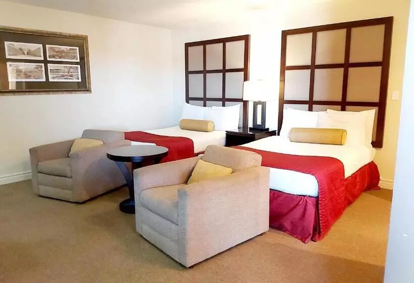 スイート（家族用）, Seely's Motel