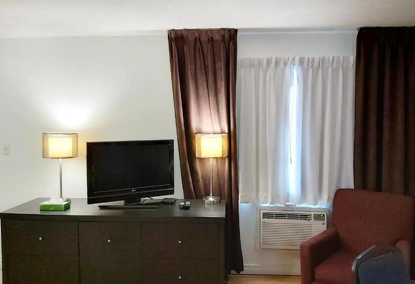 스탠다드 스튜디오, Seely's Motel