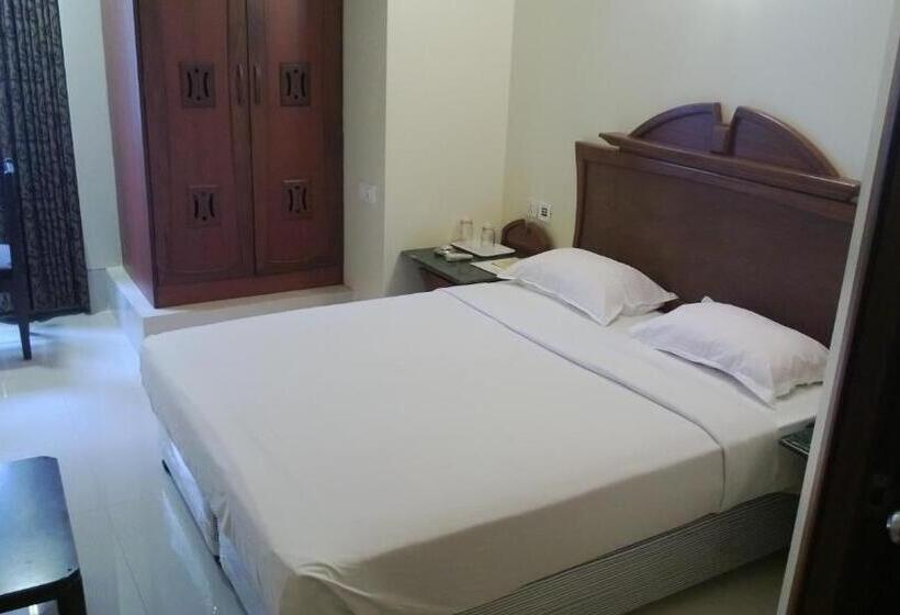 Quarto standard, Strand Hotel, Colaba