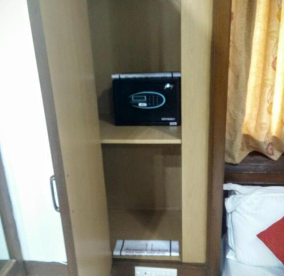 Chambre Standard, Strand Hotel, Colaba