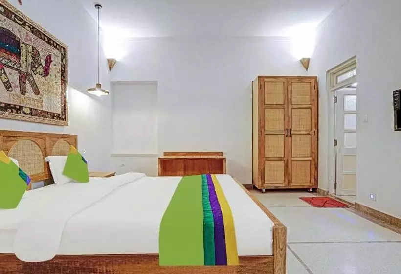 デラックスルーム, Treebo Trend The Marwar Hotel And Gardens