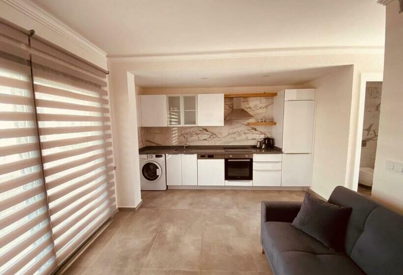 جناح عائلي, Naz Liman Otel Bodrum