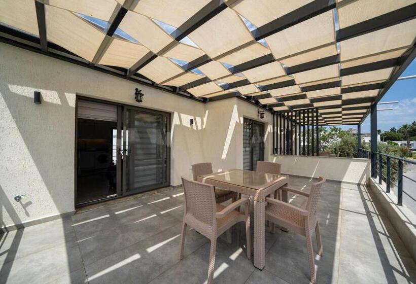 جناح عائلي, Naz Liman Otel Bodrum