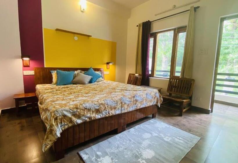 غرفة قياسية مزوَّدة بشُرفة, The Birdhouse Villa