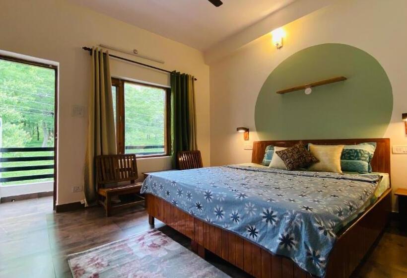 غرفة قياسية مزوَّدة بشُرفة, The Birdhouse Villa