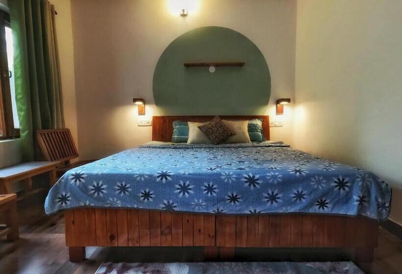 غرفة قياسية مزوَّدة بشُرفة, The Birdhouse Villa