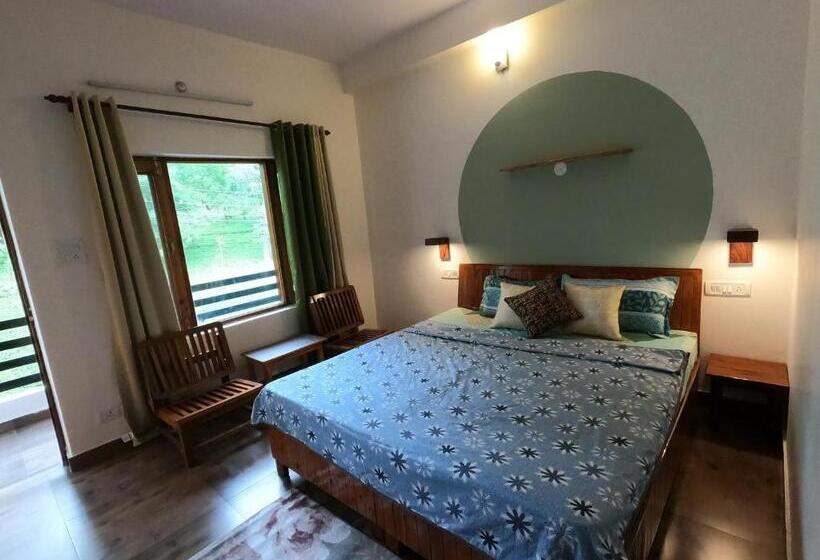 غرفة قياسية مزوَّدة بشُرفة, The Birdhouse Villa