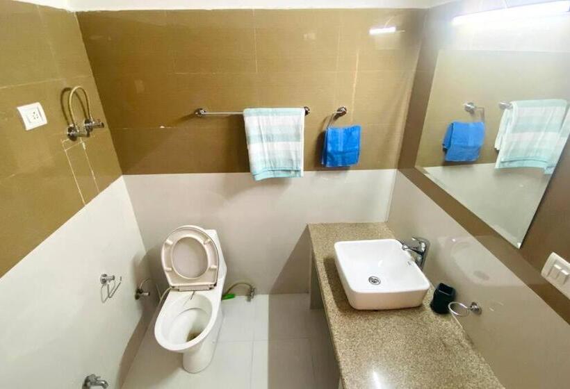 غرفة قياسية سرير كينج, The Birdhouse Villa