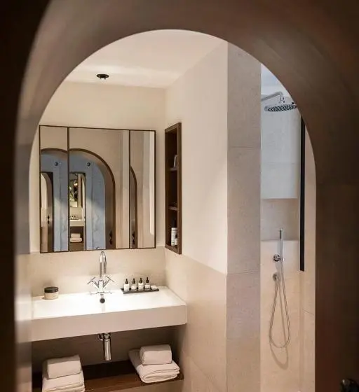 デラックスルーム, Hôtel Spa & Restaurant   Son De Mar