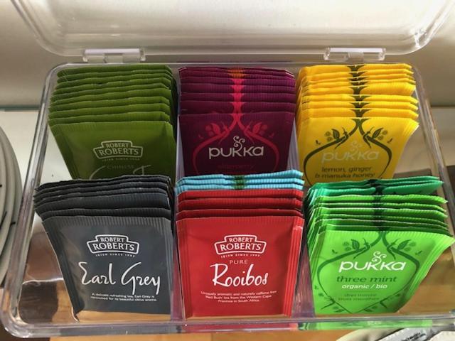 带大床的标准间, Seacrest