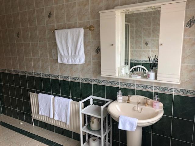 带大床的标准间, Seacrest