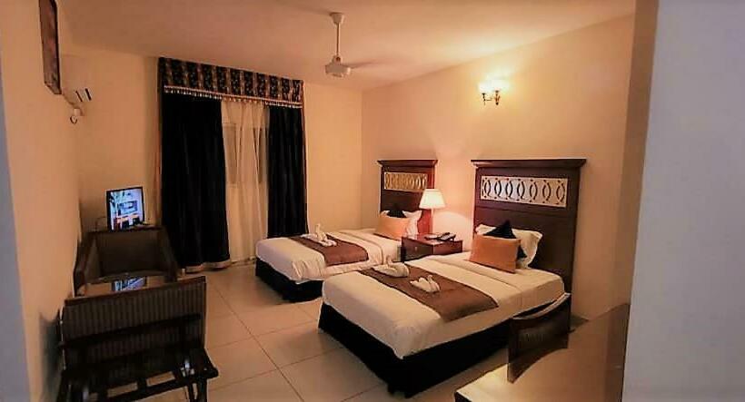 اتاق استاندارد, Ras Dika