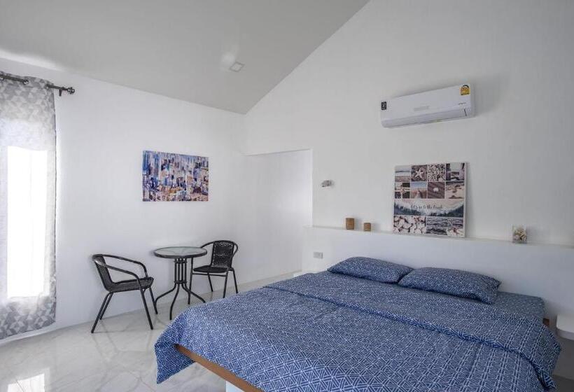 Delüks Bungalov, Corsita Resort Koh Mak