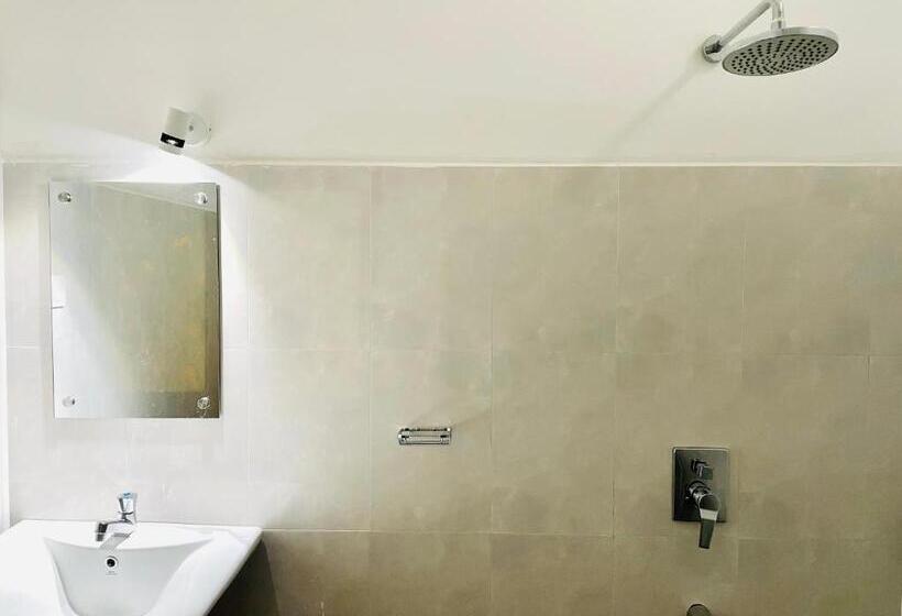 غرفة ديلوكس مطلّة علي البحر, Arrow Beach Resort