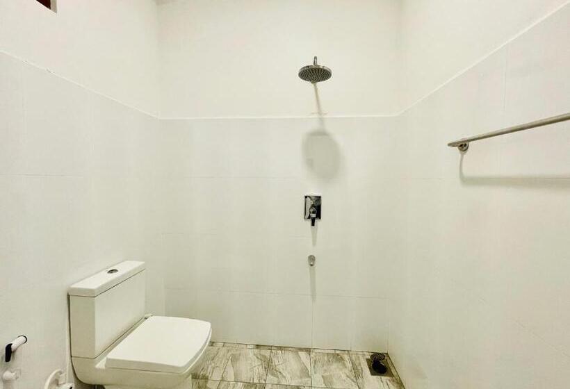 غرفة قياسية, Arrow Beach Resort