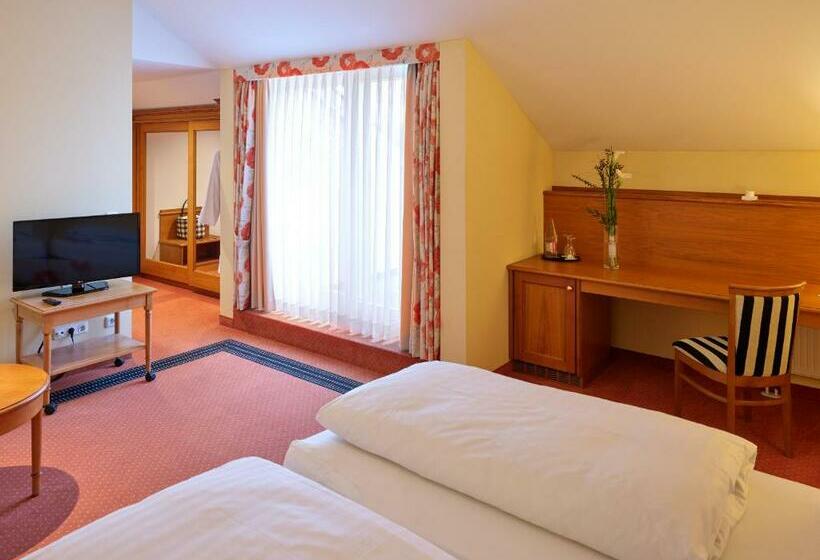 エコノミールーム, Gutshof Penning