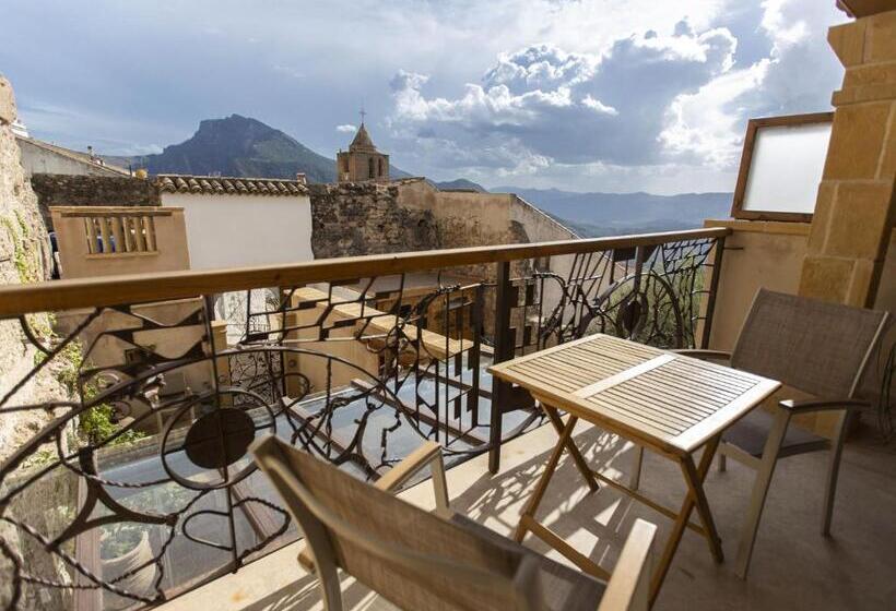 חדר סטנדרט עם מיטת קינג, Poeta Jorge Manrique