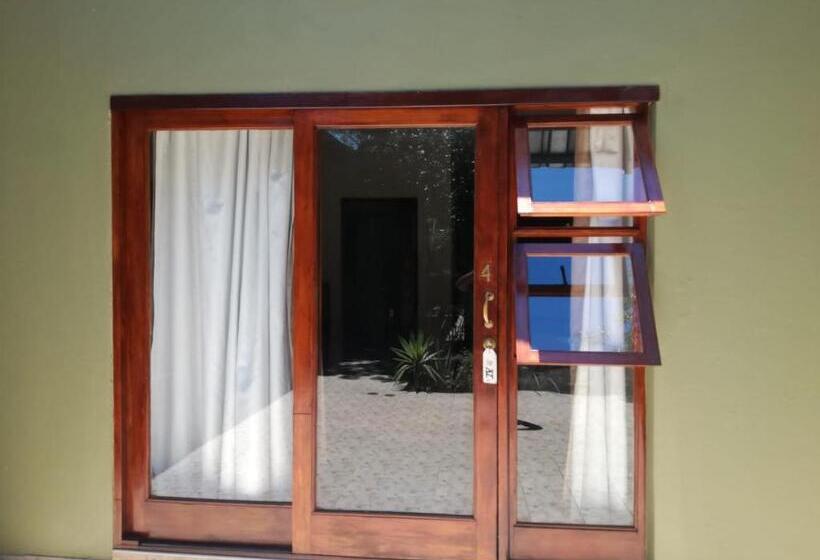 套房, Cedar Rest Boutique