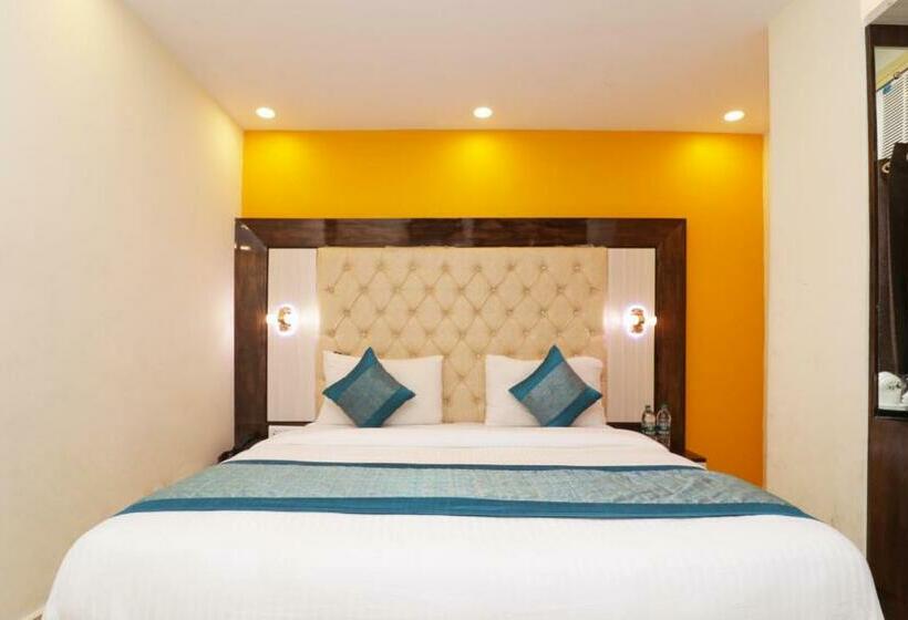 اتاق سوپریور, Airport Hotel Shivaka Inn