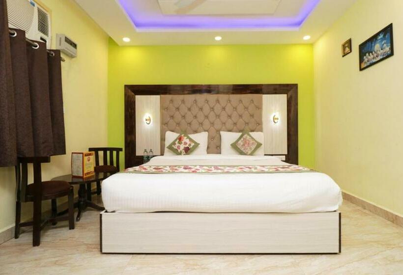 اتاق سوپریور, Airport Hotel Shivaka Inn