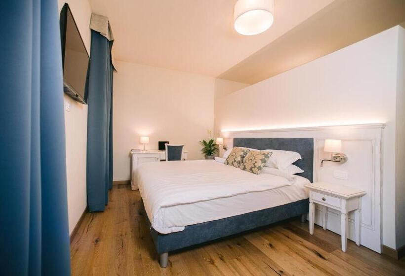 غرفة قياسية مطلة على الجبل, Bacco D Oro Wine & Relais