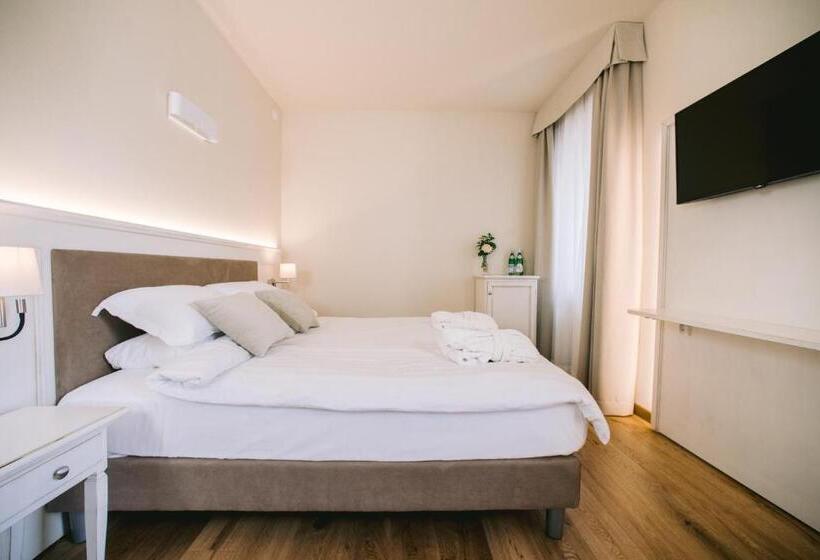 غرفة قياسية سرير كينج لذوى الإحتياجات الخاصة, Bacco D Oro Wine & Relais