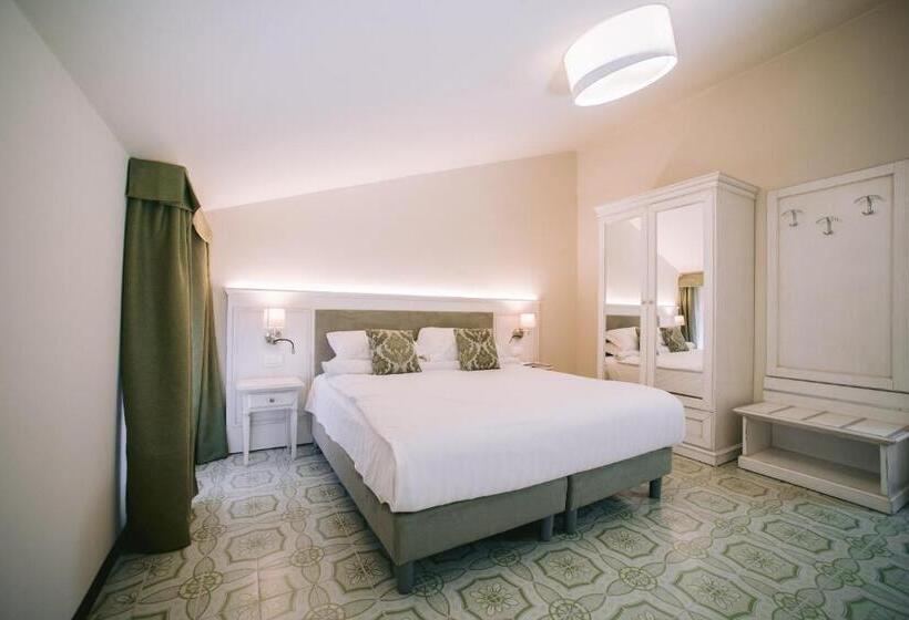 جناح عائلي, Bacco D Oro Wine & Relais