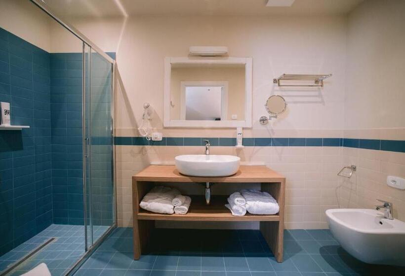 غرفة قياسية ثلاثية, Bacco D Oro Wine & Relais