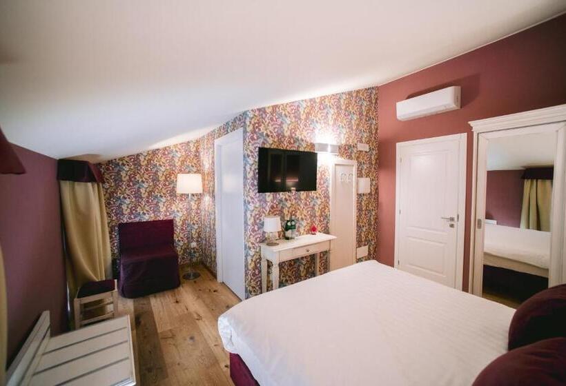 غرفة قياسية ثلاثية مطلة علي الحديقة, Bacco D Oro Wine & Relais