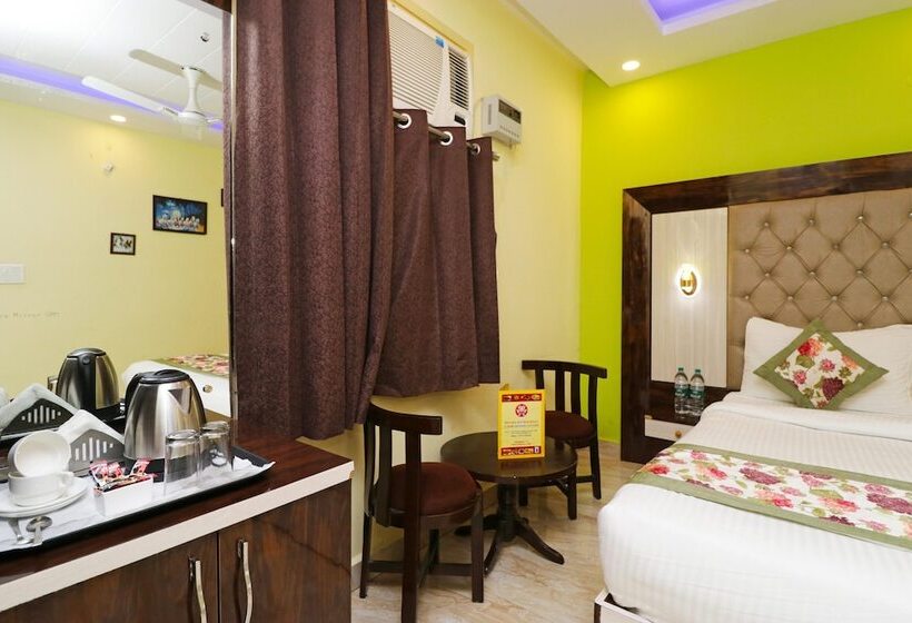 اتاق سوپریور, Airport Hotel Shivaka Inn