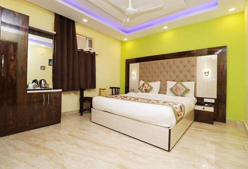 اتاق سوپریور, Airport Hotel Shivaka Inn