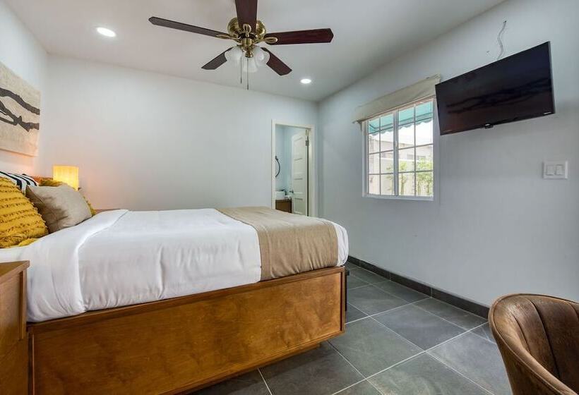 高级大房间, Casa Asturias