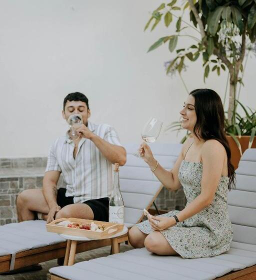 带按摩浴盆的套房, Casa Asturias