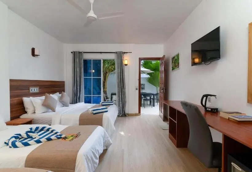 اتاق لوکس خانوادگی, Coco Ukulhas Villa