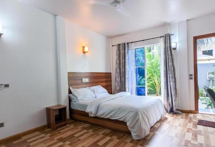 اتاق لوکس خانوادگی, Coco Ukulhas Villa