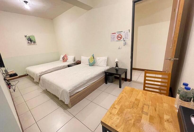 اتاق خانوادگی, 二街窩窩電梯民宿花蓮車站東出口second Street Nest Hostal