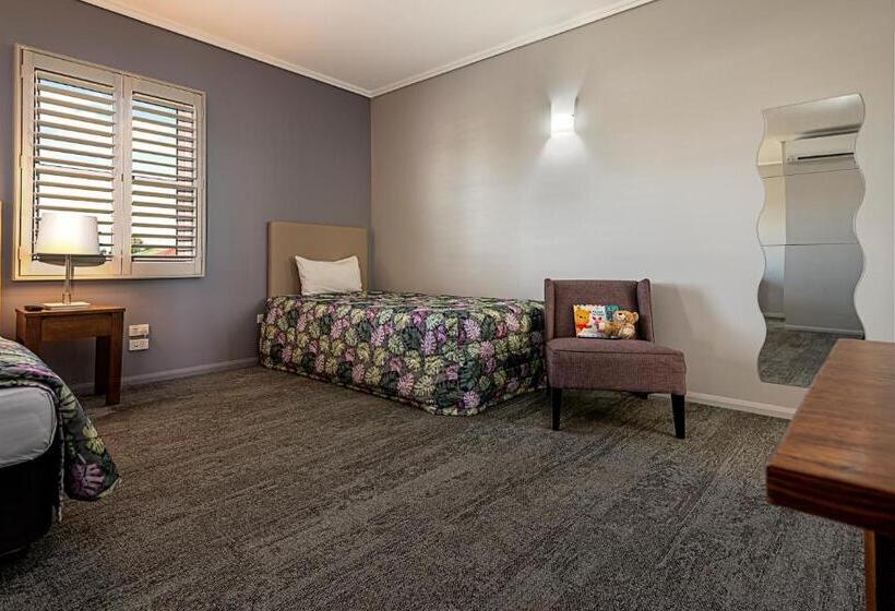 ファミリールーム, Coachmans Inn Warwick