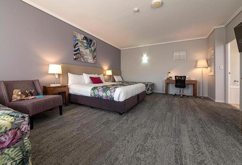 ファミリールーム, Coachmans Inn Warwick