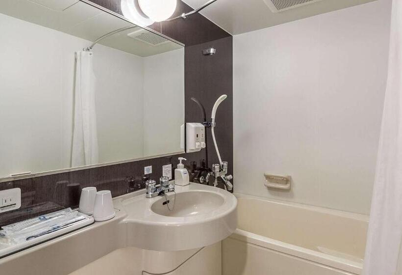 חדר סטנדרט, Comfort Hotel Kure