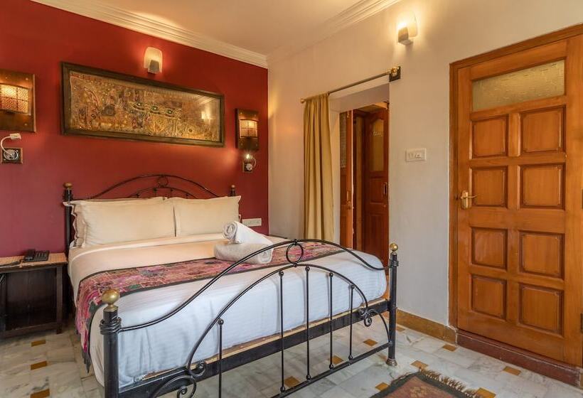 デラックススイート, Fifu