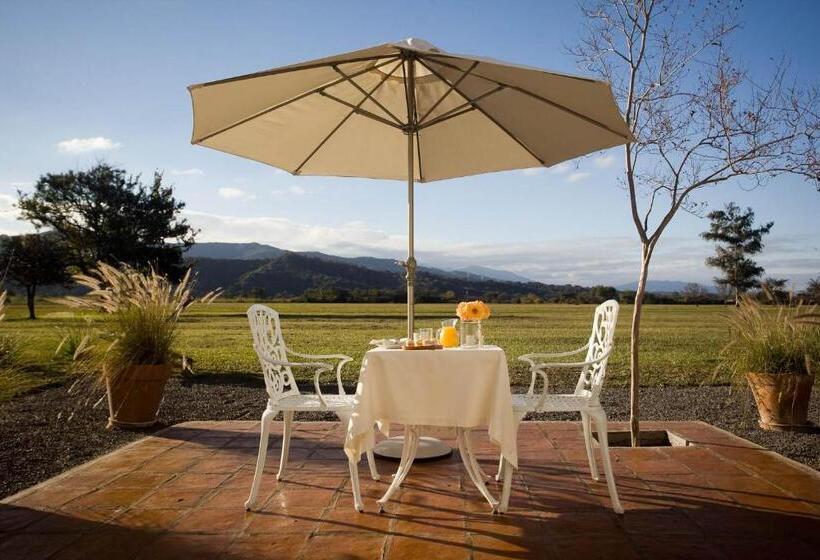 سوییت, House Of Jasmines Relais & Châteaux