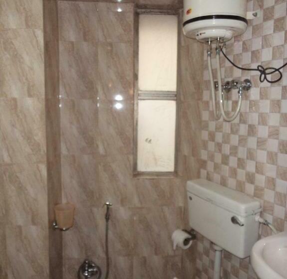 经济房, Majestic Shillong