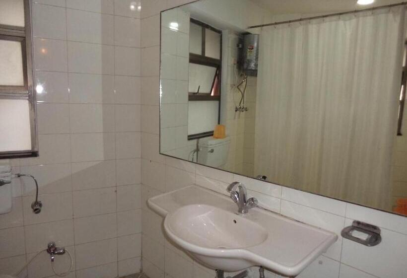 经济房, Majestic Shillong