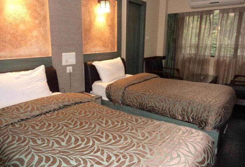 豪华房间, Majestic Shillong