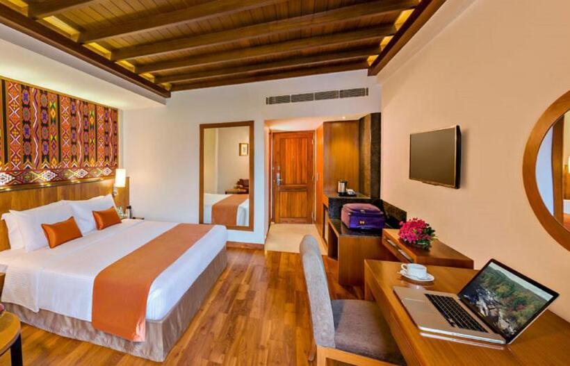 غرفة كلاسيكية, Sterling Manali