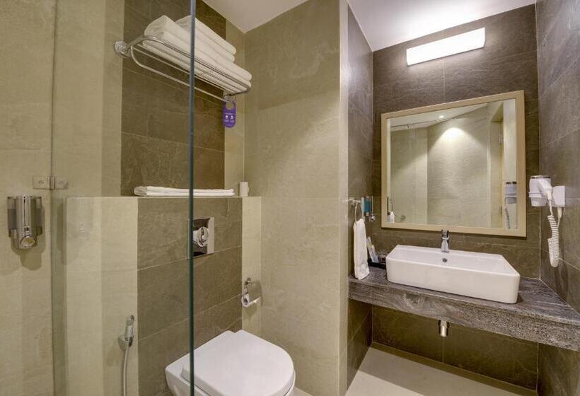 جناح برستيج, Sterling Manali