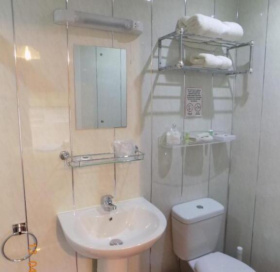 싱글 디럭스 룸, The Norwood