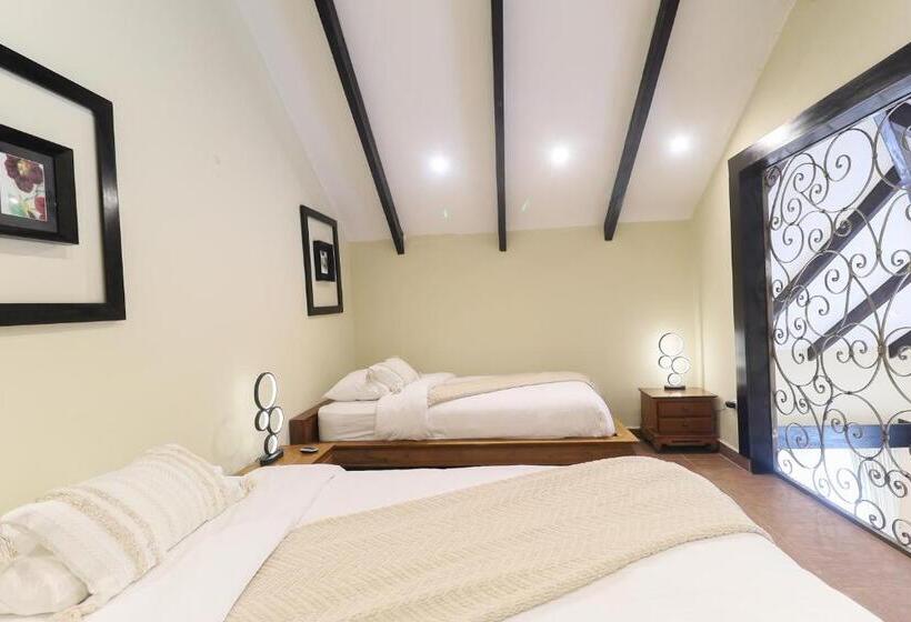 스위트, The Riverside Inn